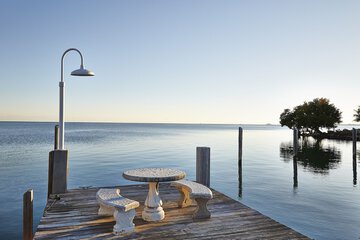 Dock
