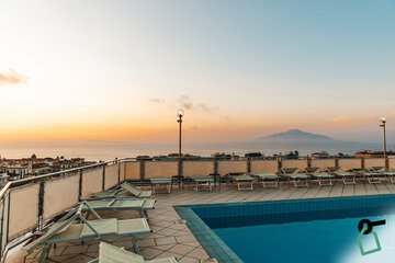 Rooftop pool