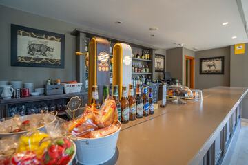 Snack bar
