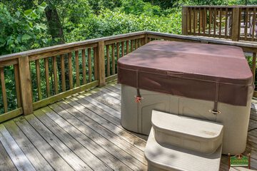 Private spa tub