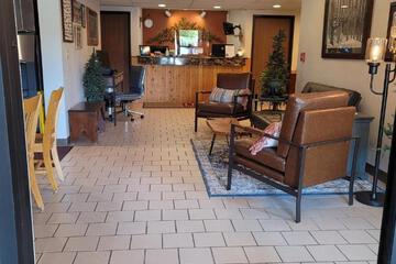 Photo 8