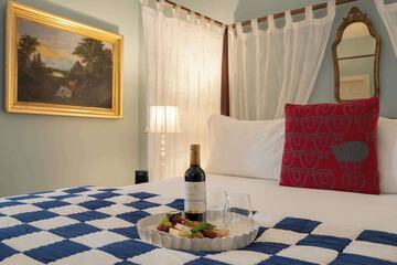 Room amenity