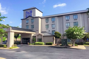 Sleep Inn & Suites Columbus - State University Area