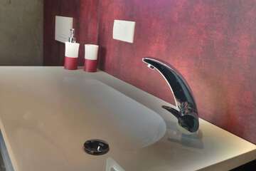 Bathroom sink