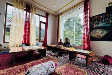 Lobby sitting area