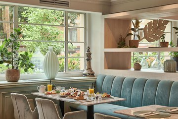 Executive lounge
