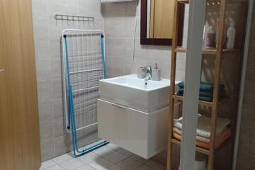 Photo 33