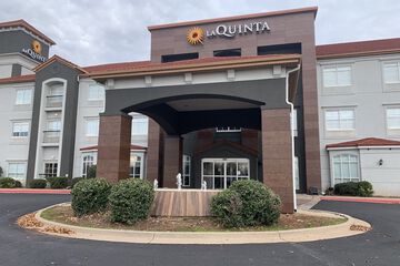 La Quinta Inn & Suites by Wyndham OKC North - Quail Springs