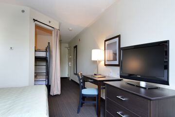 Children's theme room