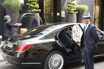 Airport shuttle