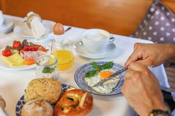 Breakfast meal