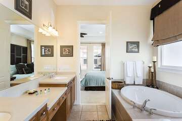Jetted tub