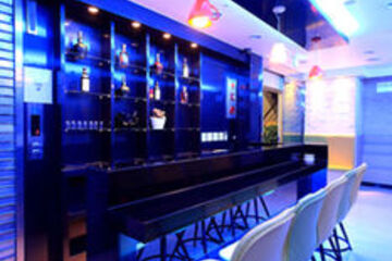 Hotel Bar