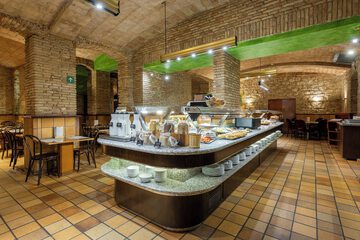 Breakfast buffet