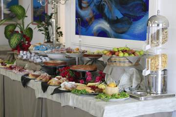 Breakfast buffet