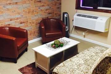 Check-in/check-out kiosk