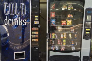 Vending machine