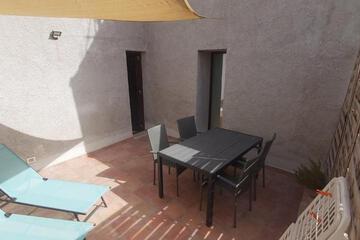 Photo 52