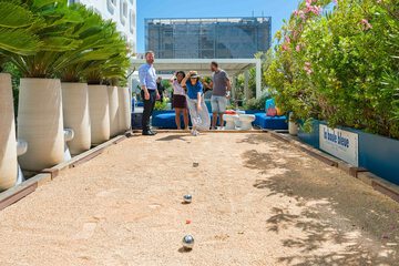 Children's play area - outdoor