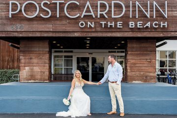 Ballroom/Hall 67 of 90