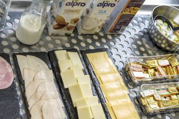 Breakfast buffet