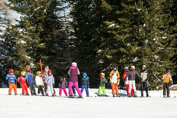 Snow and ski sports