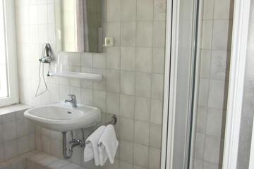Photo 36