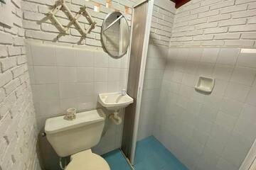 Photo 37