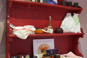 Gift shop