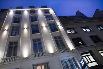 Front of property - evening/night