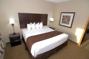 Room 9 of 43