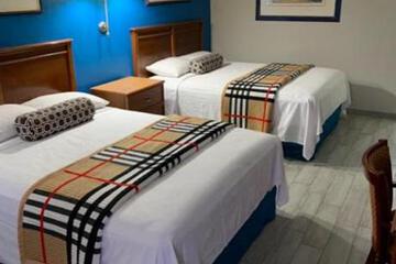 Royale Inn