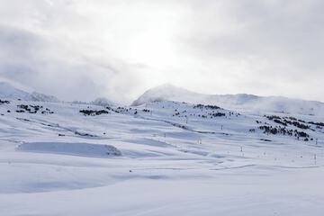 Skiing