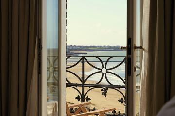 Beach/ocean view