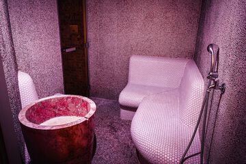 Steam room