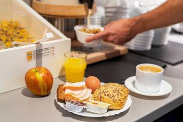 Breakfast buffet