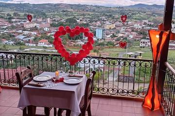 Couples dining