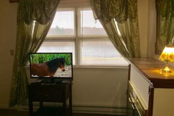 Guestroom View