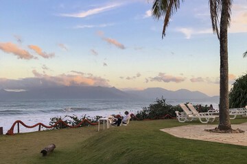 Beach/ocean view