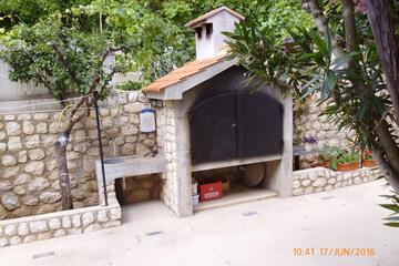 Photo 100