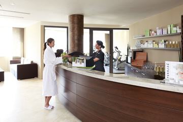 Spa reception