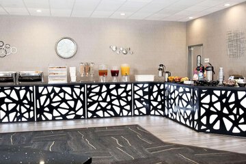 Breakfast/Coffee Service 23 of 27