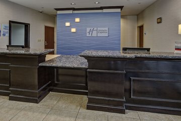 Check-in/check-out kiosk