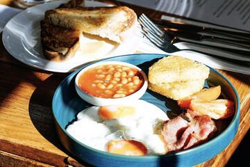 Breakfast meal