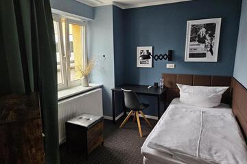 Photo 25