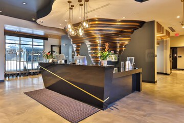 Check-in/check-out kiosk