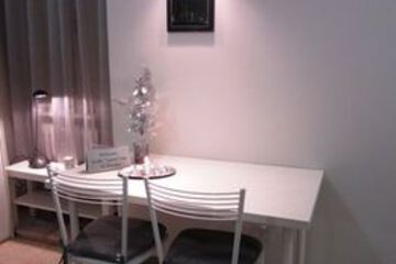 Room Service - Dining
