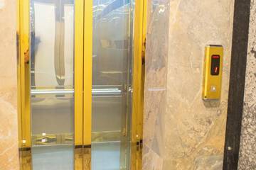 Elevator