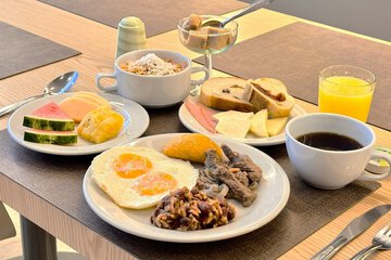 Breakfast meal