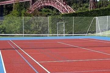 Tennis court